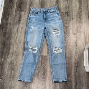 Light Blue Distressed Women’s Jeans - Classic Ripped Denim